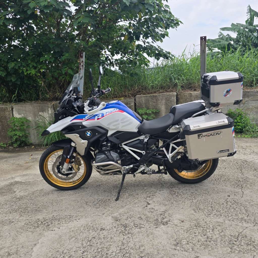 BMW R1250GS - 中古/二手車出售中 BMW R1250GS HP 三箱鋁箱 | 個人自售