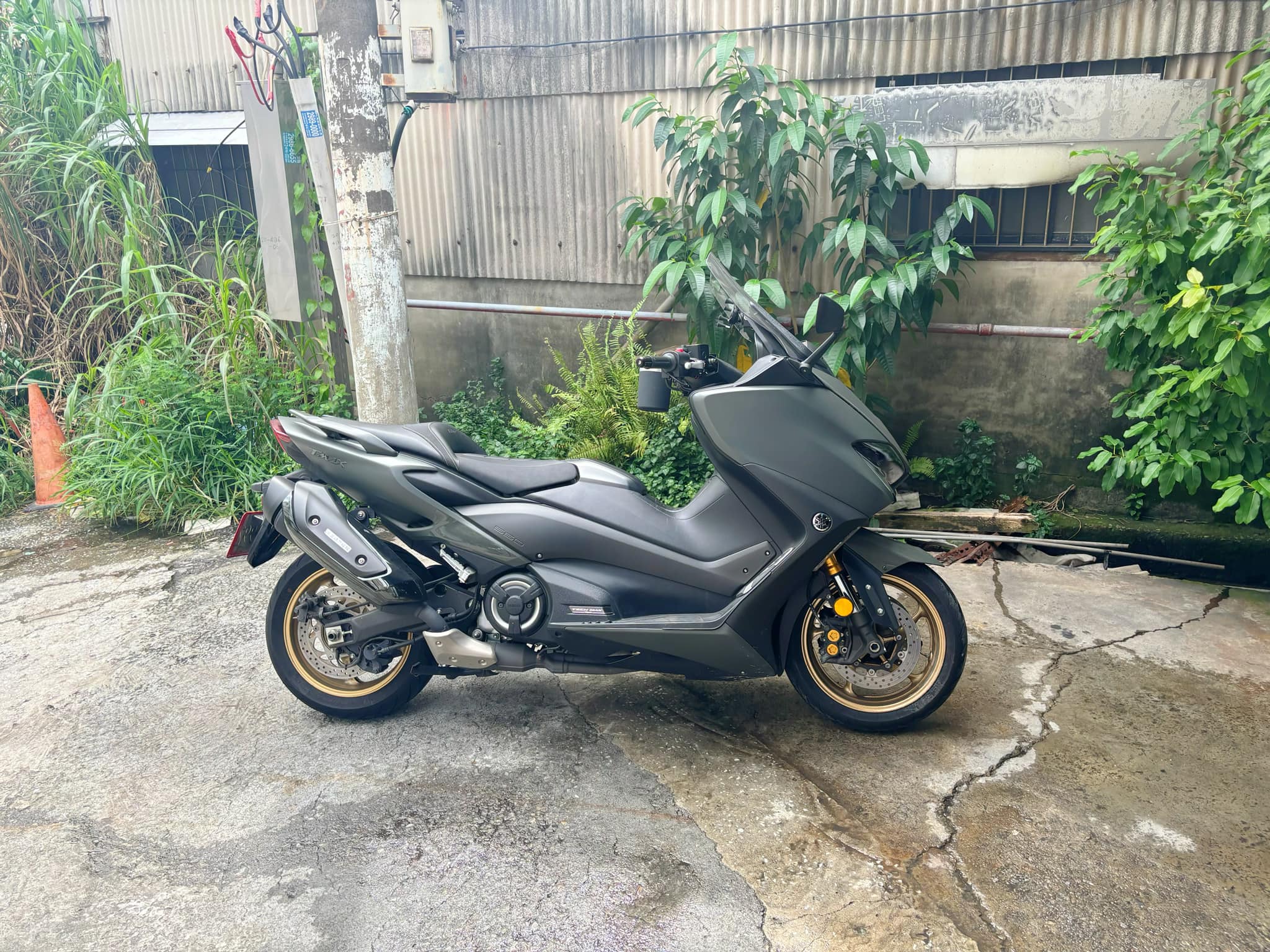 YAMAHA TMAX530 - 中古/二手車出售中 YAMAHA TMAX560 頂規版公司車 | 個人自售