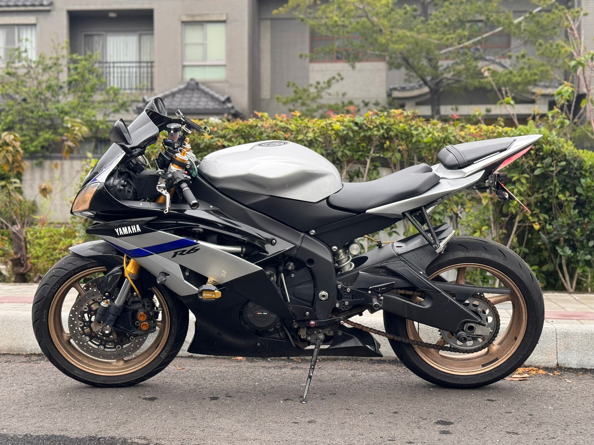 YAMAHA YZF-R6 - 中古/二手車出售中 2014年 YAMAHA YZF-R6/0元交車/分期貸款/車換車/線上賞車/到府交車 | 翊帆國際重車