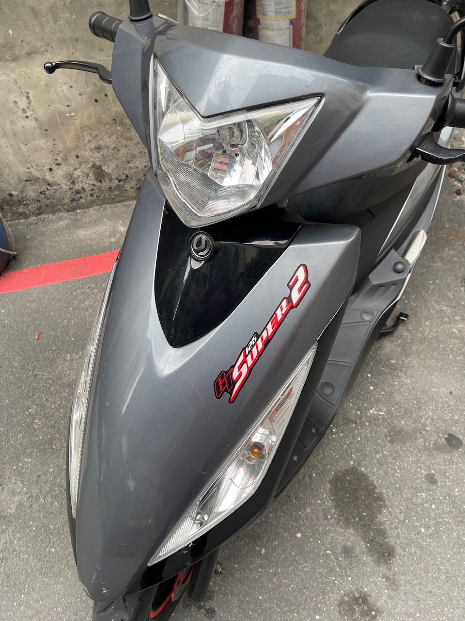 三陽 GT 125 - 中古/二手車出售中 賣代步三陽GT 125  2013年 碟剎 全原廠原漆無改裝，發動都正常，好騎好發，通勤、買菜、接送、外送都很可以喔～ | 個人自售