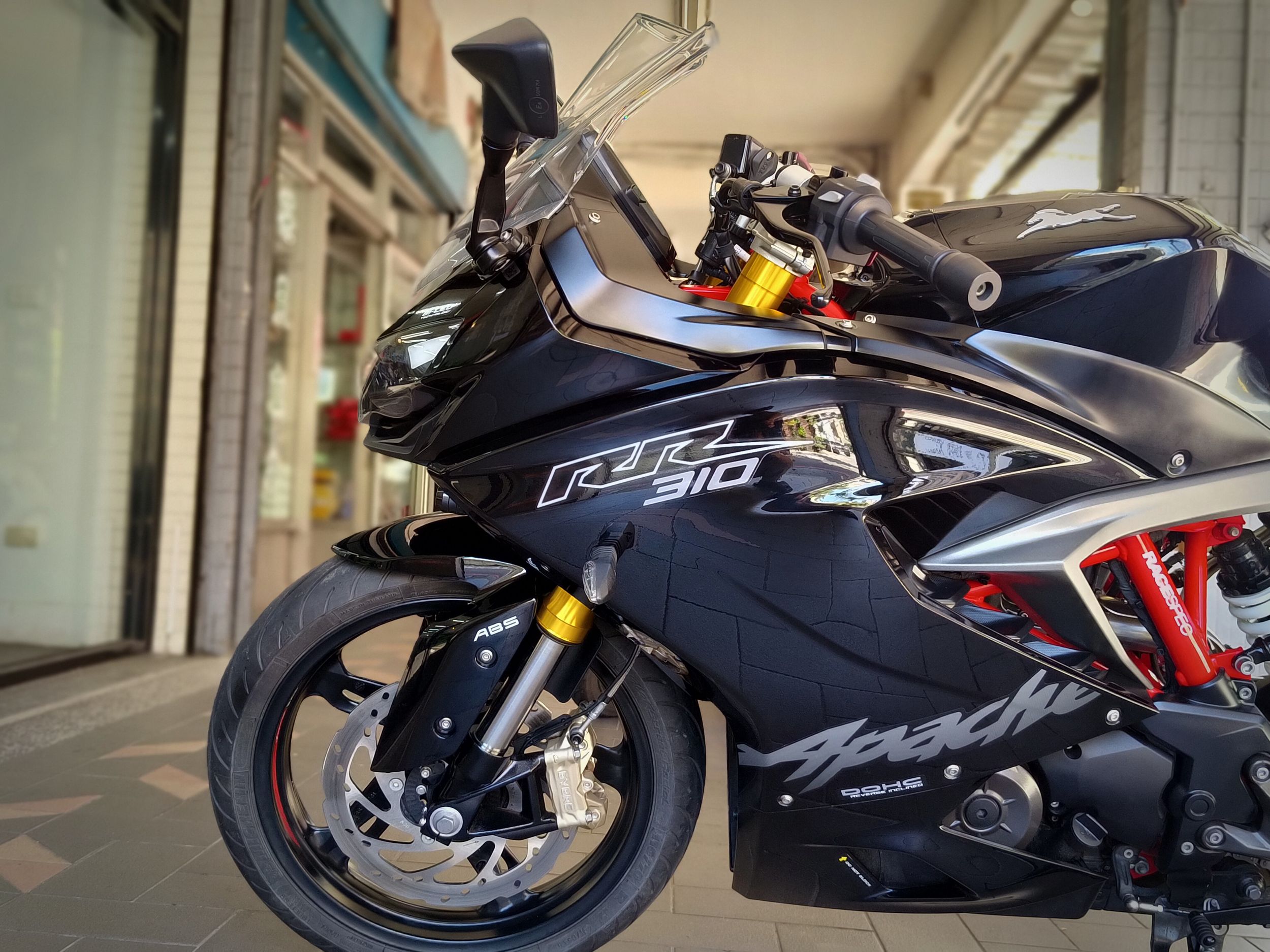 HONDA CB300R - 中古/二手車出售中 TVS APACHE RR310 ABS 一手車只跑2875km，原漆完美無傷如新車般 | 成蘆進口摩托車