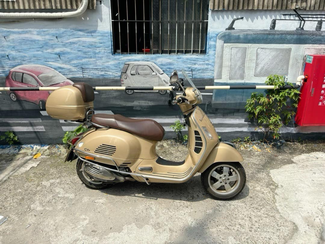 VESPA GTS300ie - 中古/二手車出售中 VESPA GTS 300 ie ABS 公司車 | 個人自售