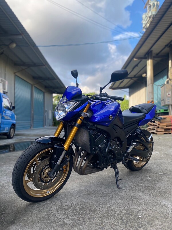 YAMAHA FZ8 (FZ8N) - 中古/二手車出售中 13年FZ8N 四缸暴力街車 已做過大保養 改裝:吉村排氣管 | Motoshen大聖二輪廣場