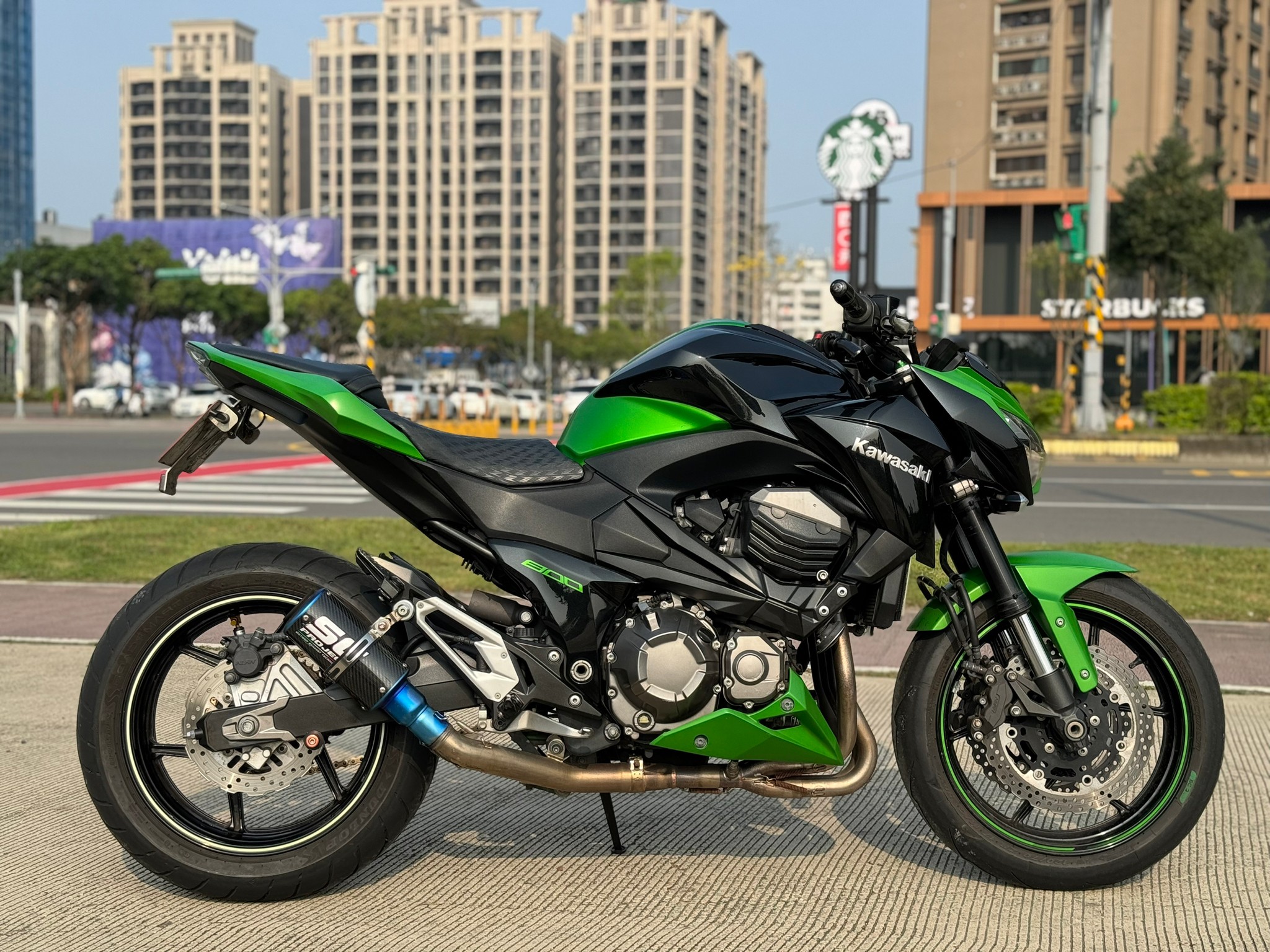 KAWASAKI Z800 - 中古/二手車出售中 KAWASAKI Z800 | 艾瑞克重機