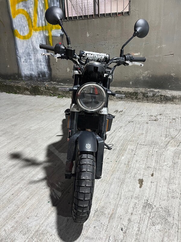 HUSQVARNA SVARTPILEN 401 - 中古/二手車出售中 Husqvarna　SVARTPILEN 401 | 原夢輕重機