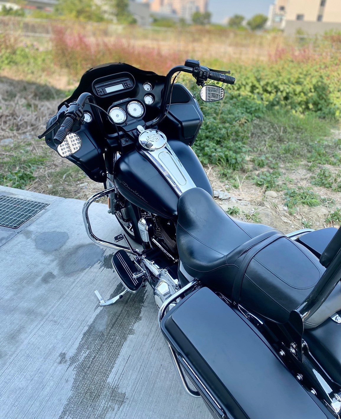 HARLEY-DAVIDSON FLTR Road Glide - 中古/二手車出售中 2012 Harley-Davidson Road Glide FLTRX 超美鯊魚頭 | 個人自售