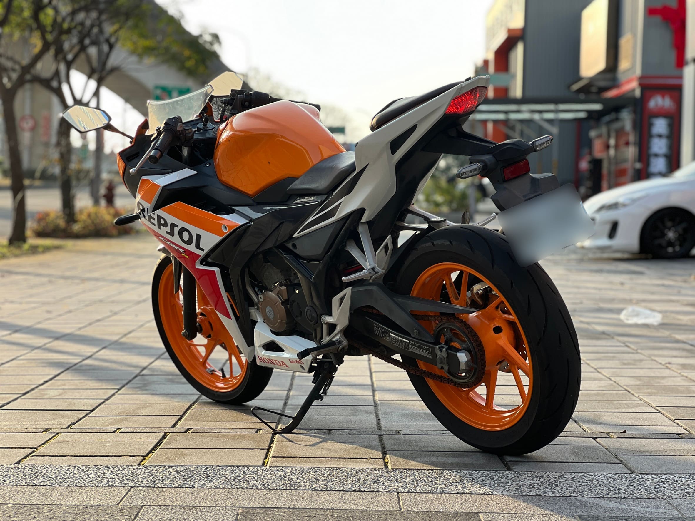 HONDA CBR150R - 中古/二手車出售中 2017年 HONDA CBR150R/0元交車/分期貸款/車換車/線上賞車/到府交車 | 翊帆國際重車