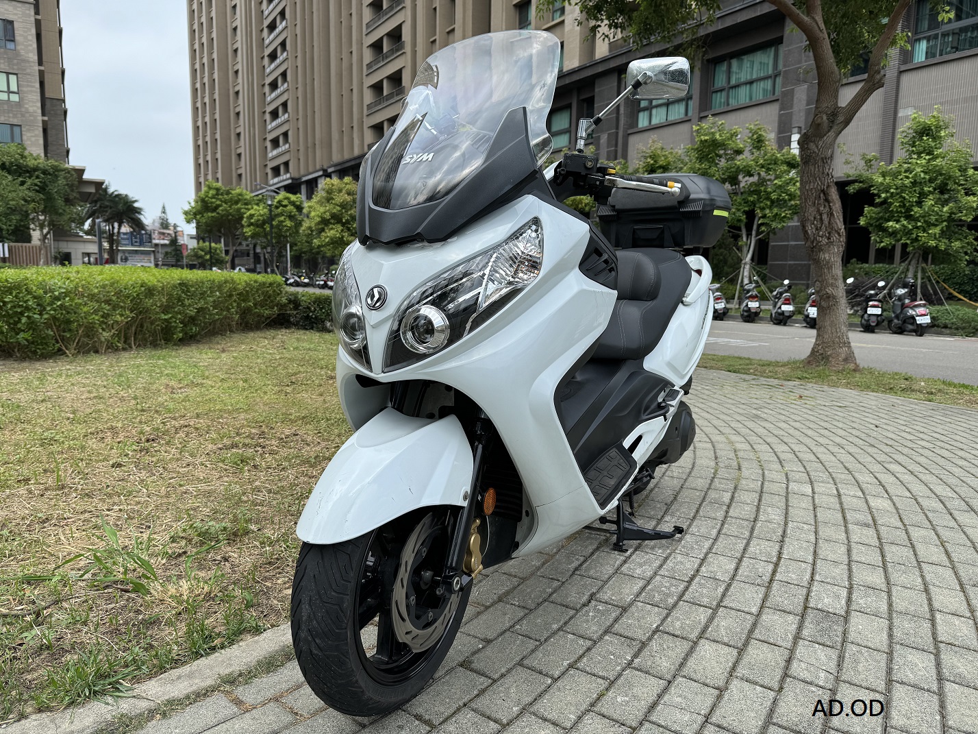 【新竹長龍車業行】三陽 MAXSYM 400i - 「Webike-摩托車市」 【新竹長龍車業】SYM 三陽 Maxsym 400i ABS