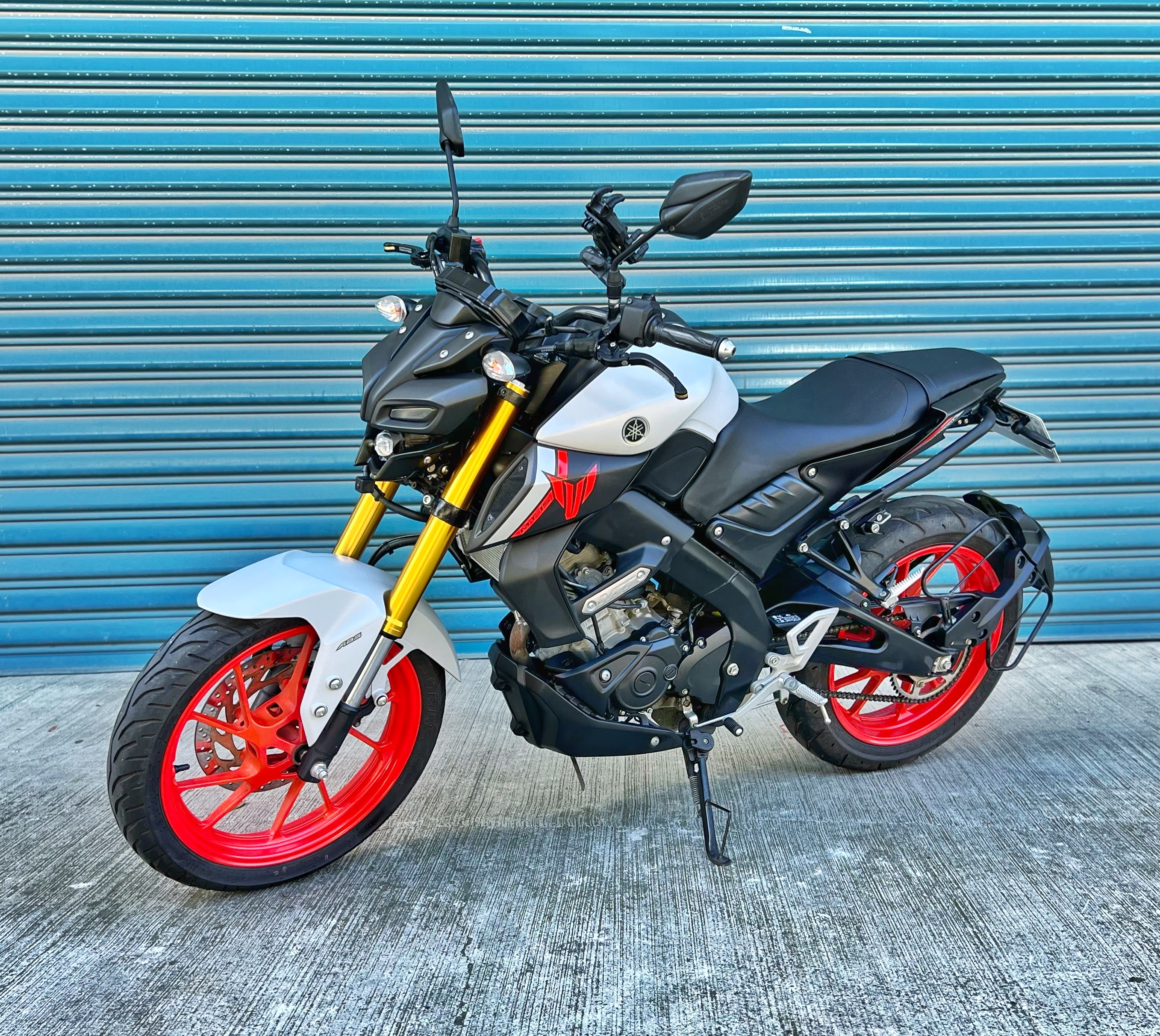 YAMAHA MT-15 - 中古/二手車出售中 2022年 MT-15 V2 多樣改裝 無摔 無事故 里程不到3千 阿宏大型重機買賣 | 阿宏大型重機買賣