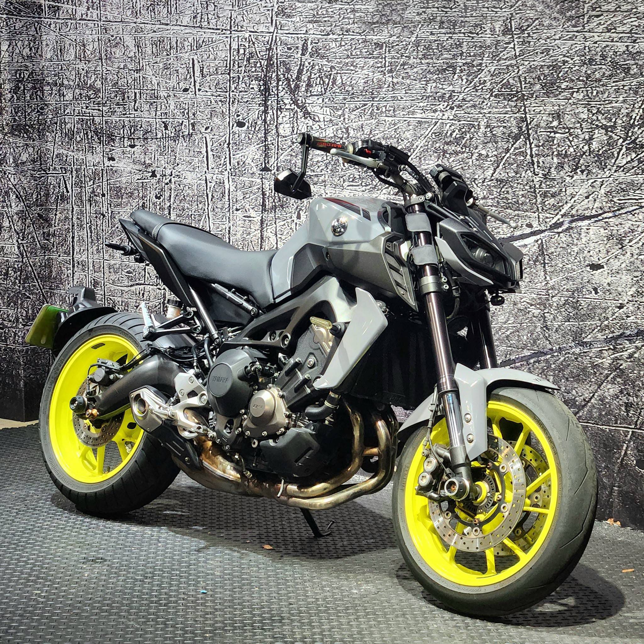 YAMAHA MT-09 - 中古/二手車出售中 2017年 YAMAHA MT-09/0元交車/分期貸款/車換車/線上賞車/到府交車 | 翊帆國際重車