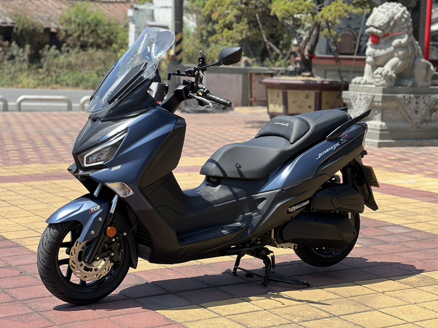 【YSP 建興車業】三陽 JOYMAXZ - 「Webike-摩托車市」 三陽Joymax Z 300(車美如新)