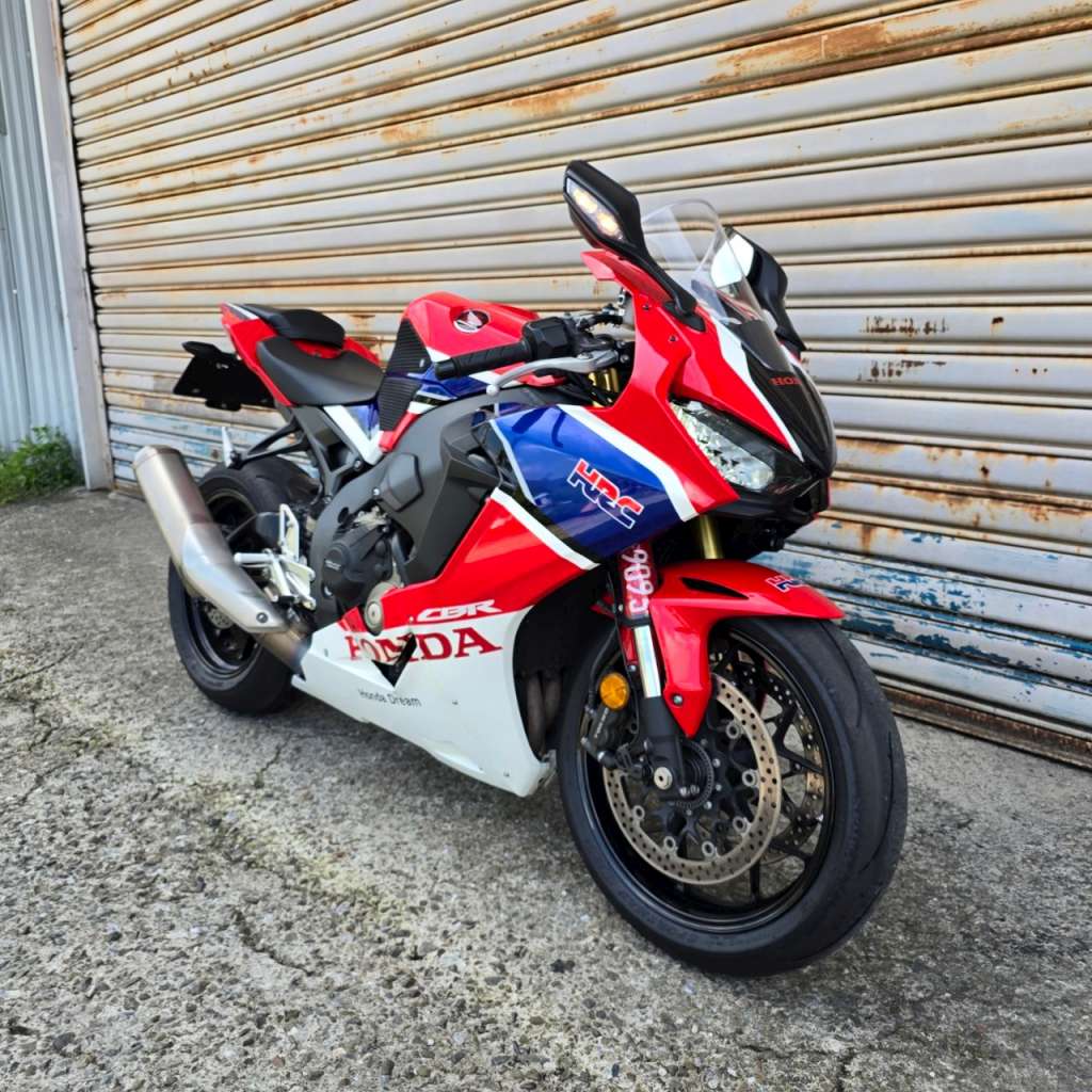 HONDA CBR1000RR - 中古/二手車出售中 HONDA CBR1000RR ABS SC77 | 個人自售