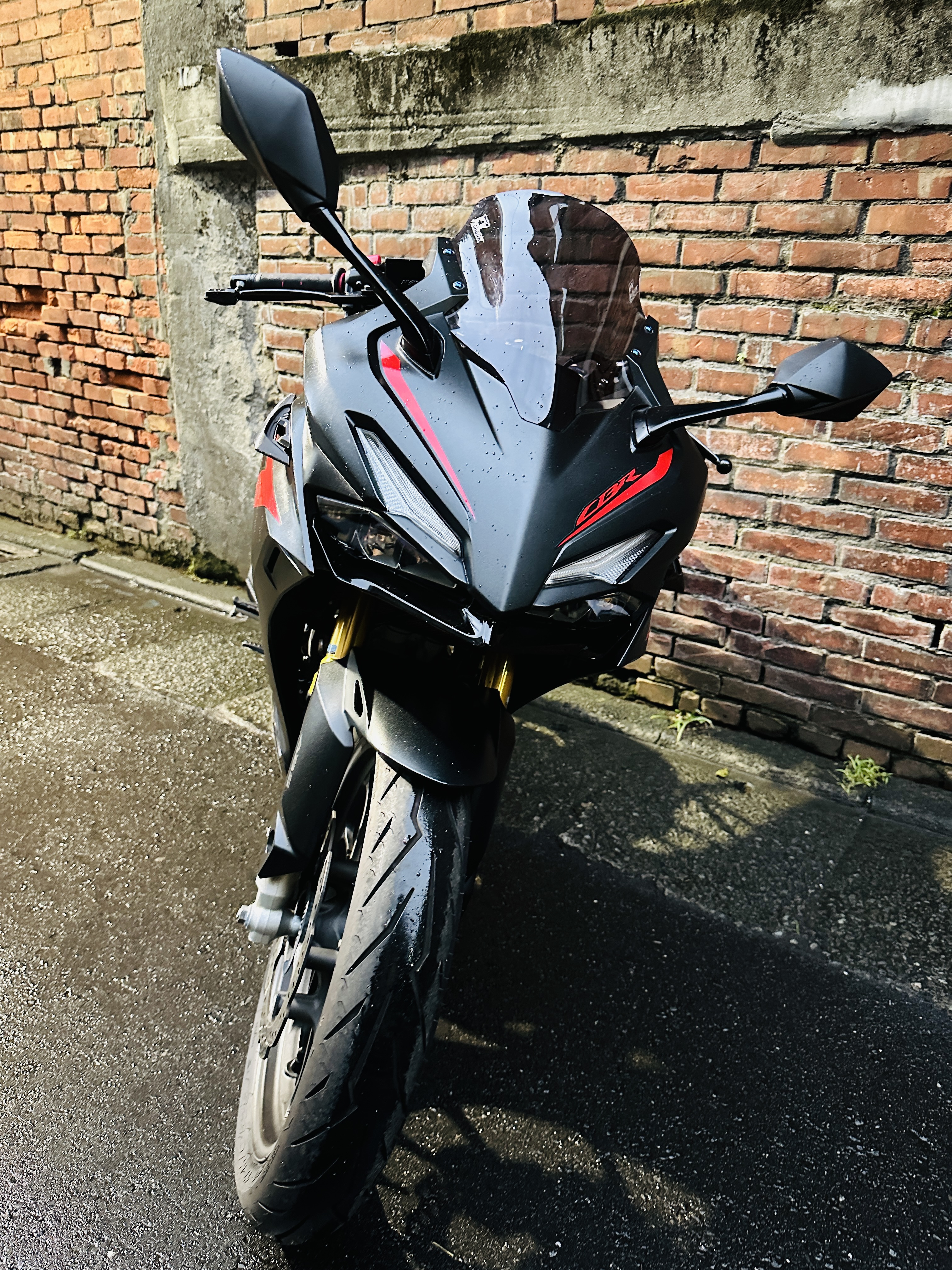 【輪泰車業】HONDA CBR150R - 「Webike-摩托車市」 HONDA CBR150R 2021 輕擋車 仿賽