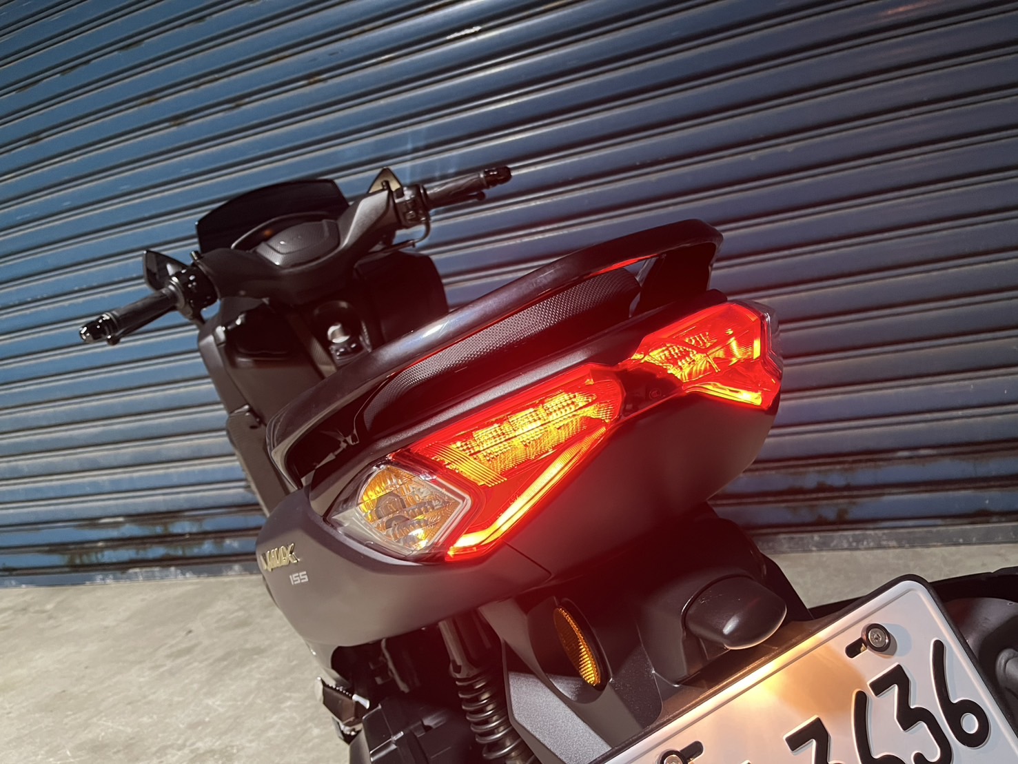 YAMAHA NMAX 155 - 中古/二手車出售中 NMAX 黑金不敗 一手車庫車 原殼原漆 無傷痕漏油 頂級車況 | 個人自售