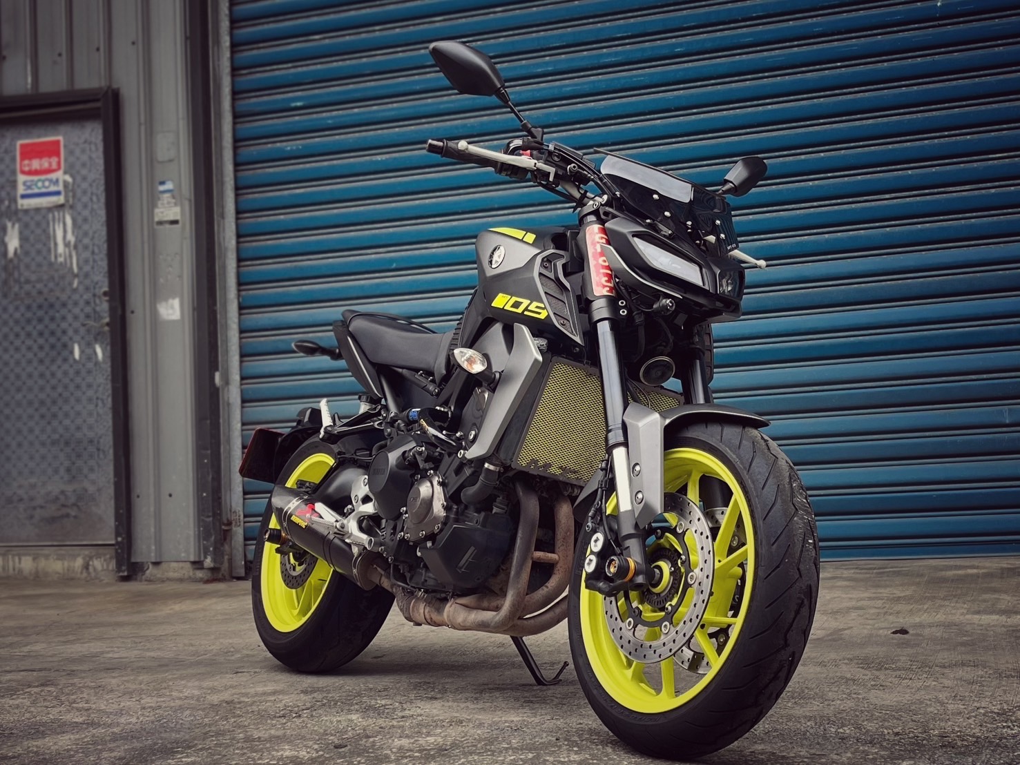 YAMAHA MT-09 - 中古/二手車出售中 碳蠍管 行車記錄器 PD減震桿 小資族二手重機買賣 | 小資族二手重機買賣