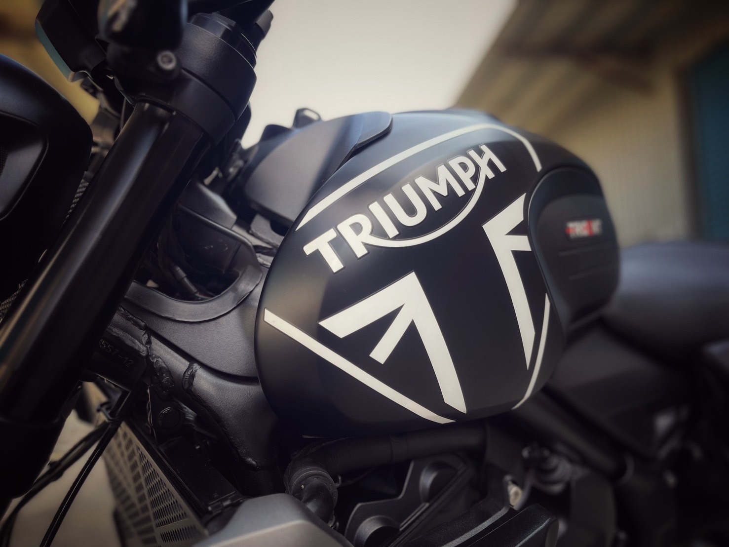 Triumph Tirident660 - 中古/二手車出售中 Triumph Trident660 總代理 基本改裝 無倒無摔 小資族二手重機買賣 | 小資族二手重機買賣