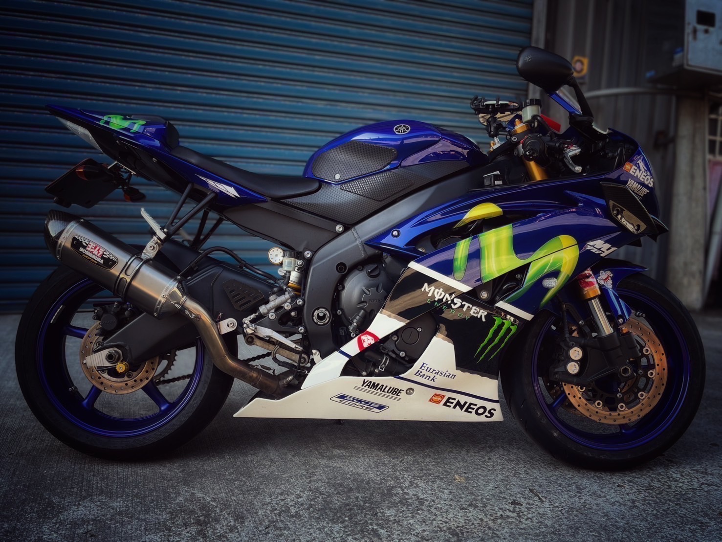 YAMAHA YZF-R6 - 中古/二手車出售中 R6 兩套車殼 OhlinsTTX後避震 吉村管 眾多改裝 小資族二手重機買賣 | 小資族二手重機買賣