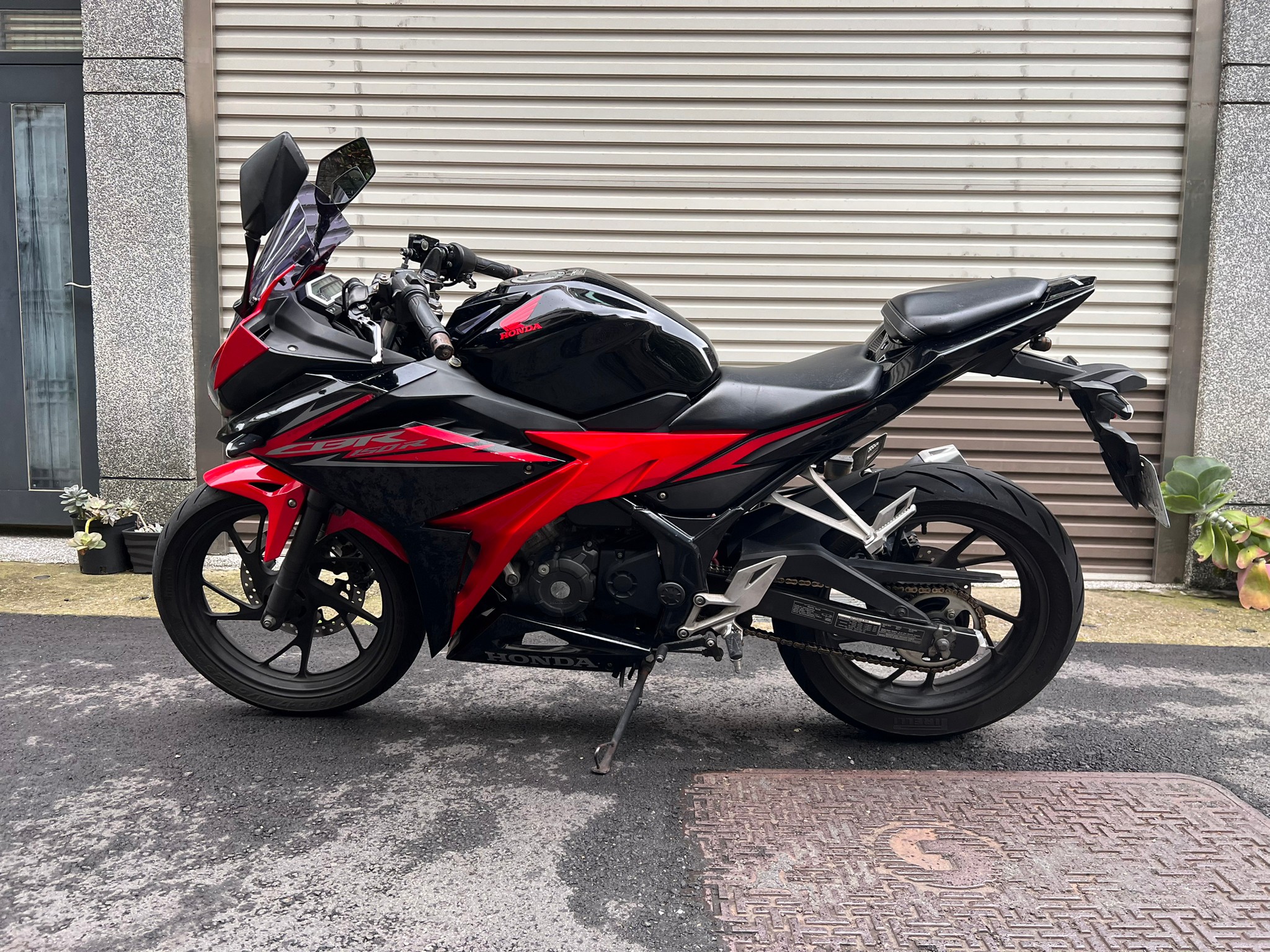 【個人自售】HONDA CBR150R - 「Webike-摩托車市」 HONDA CBR150R