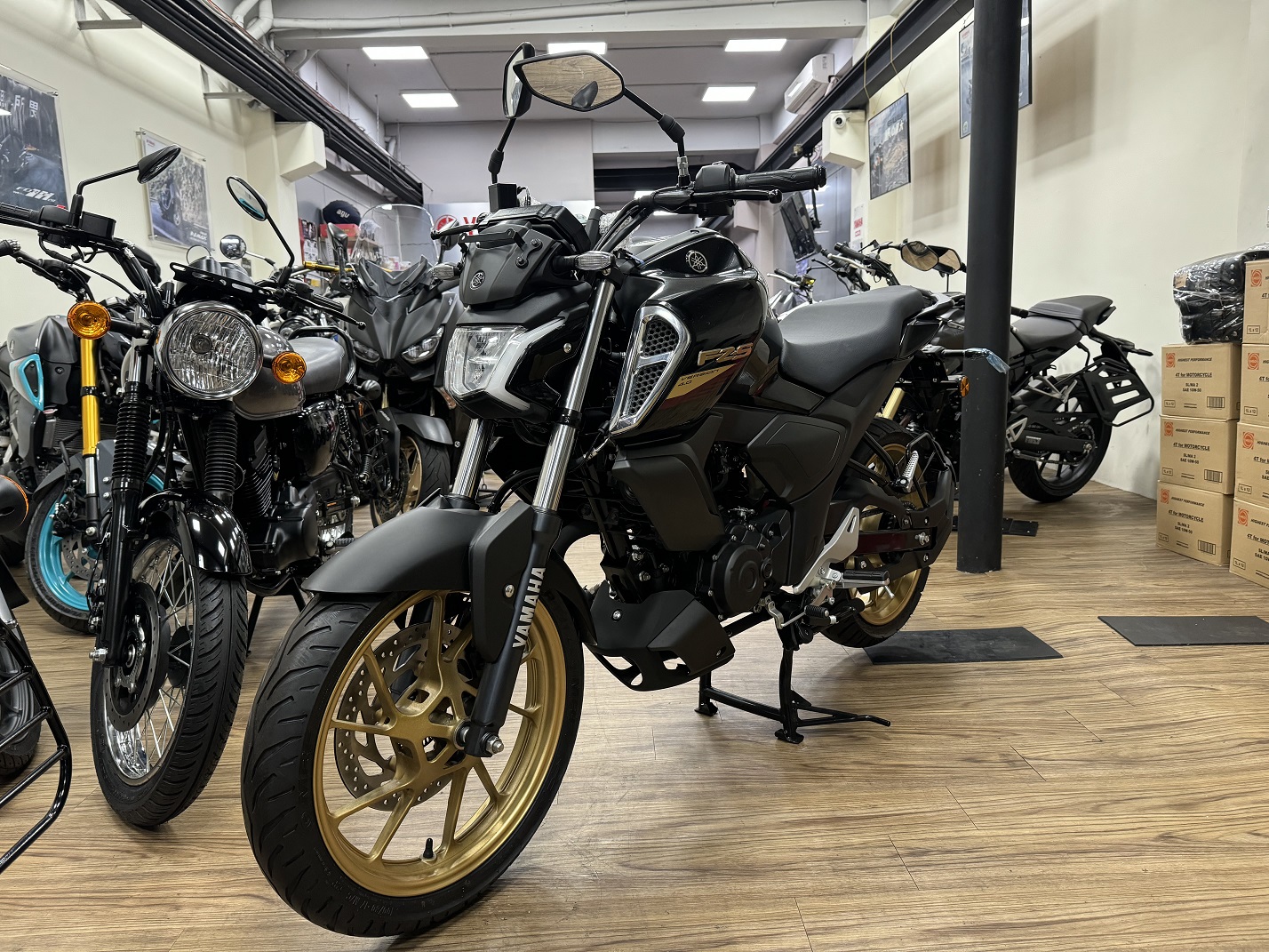 YAMAHA FZS 150 V4 TCS新車出售中 【新竹長龍車業】YAMAHA 山葉 全新 FZS 150 V4 TCS 特價 | 新竹長龍車業行