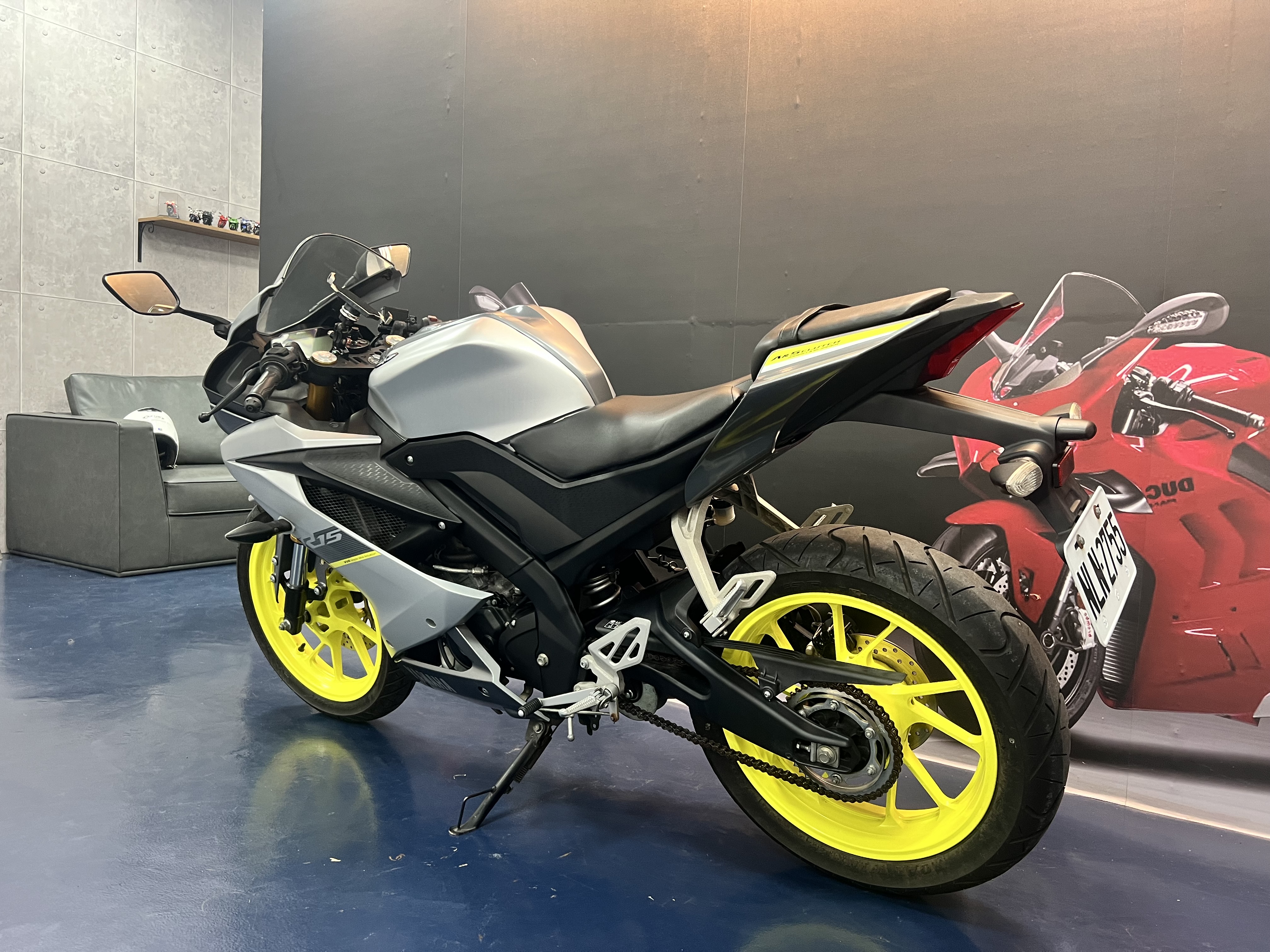 YAMAHA YZF-R15(泰規) - 中古/二手車出售中 2021 Yamaha R15V3 倒叉 | 哈斯重機