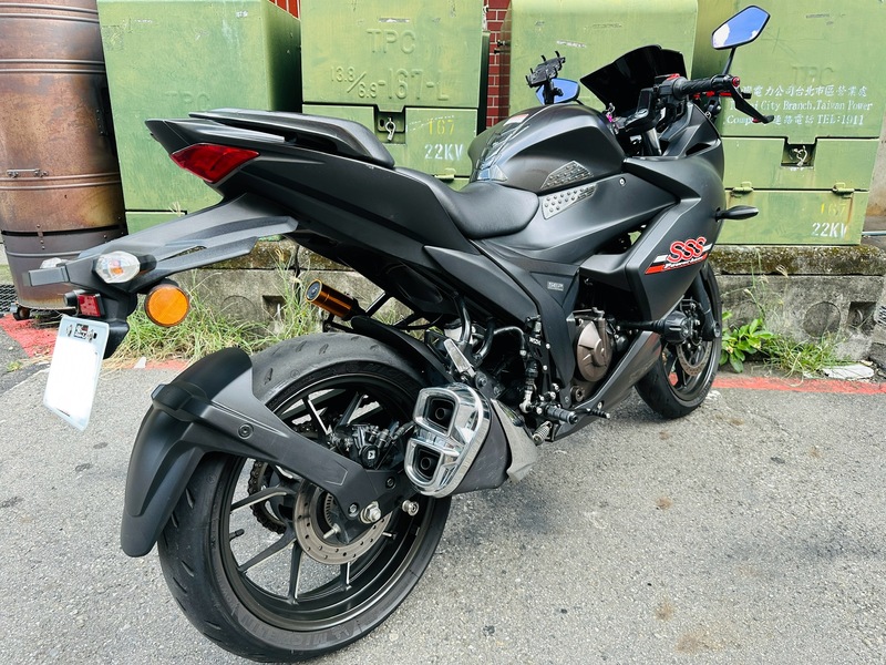 SUZUKI GIXXER 250 SF - 中古/二手車出售中 SUZUKI GIXXER SF250 阿魯250 輕擋車 仿賽 | 輪泰車業