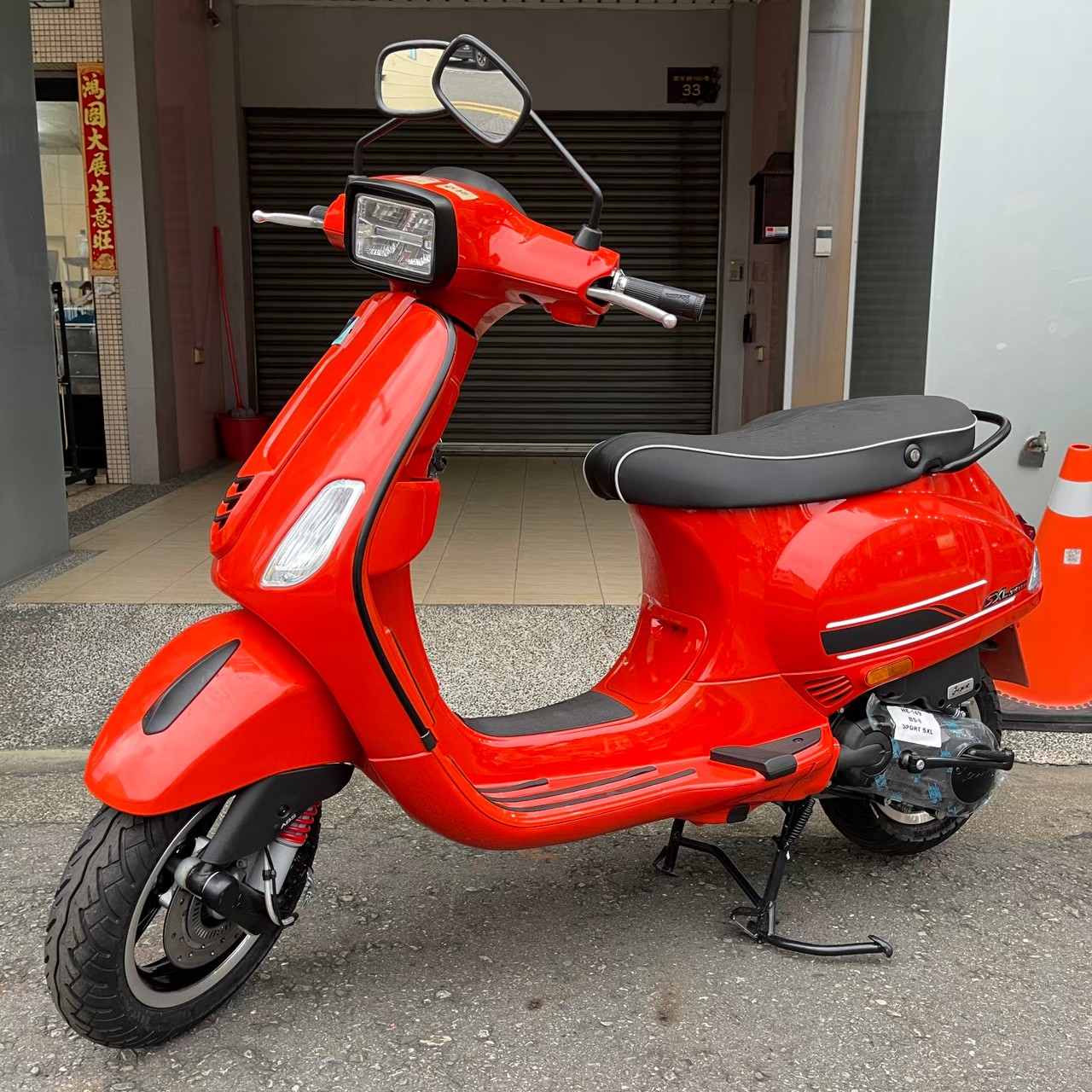 Vespa SXL 150新車出售中 售 新車 Vespa 偉士牌 方燈 SXL150 方燈偉士牌 義大利浪漫 | 飛翔國際