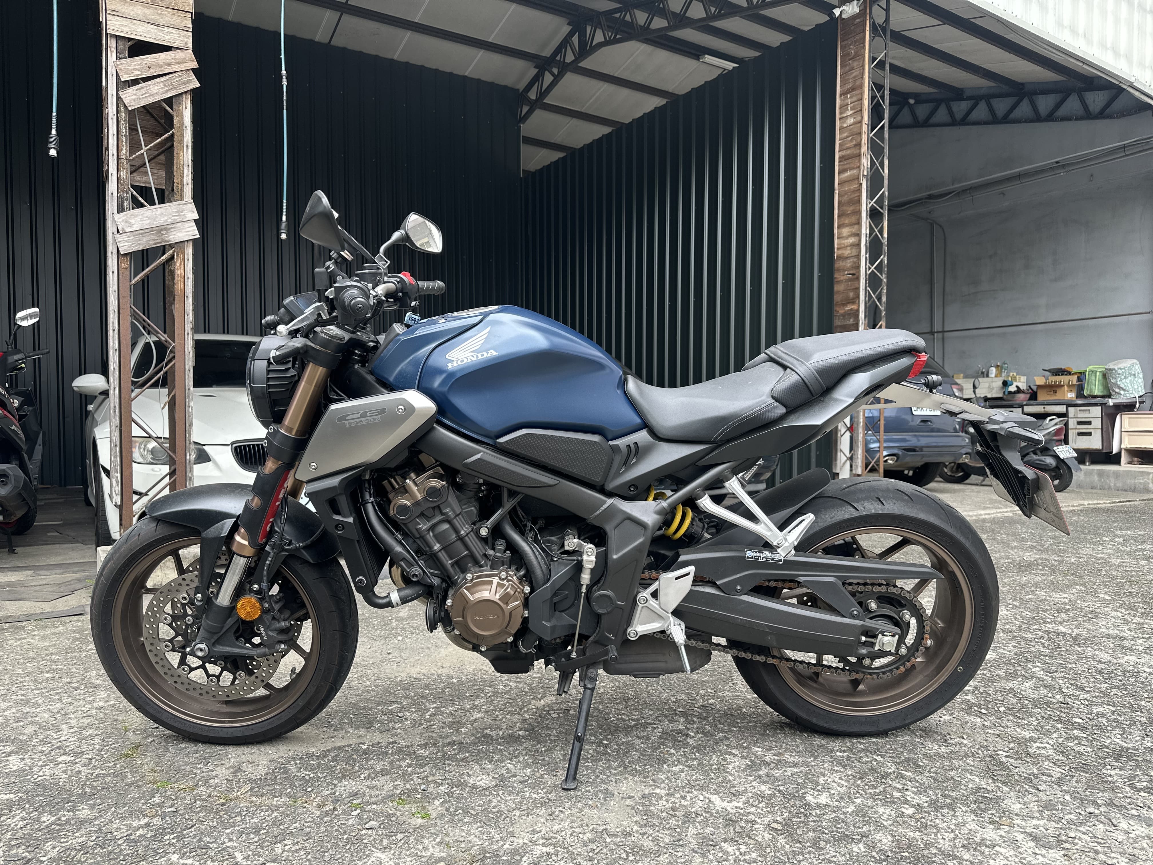 HONDA CB650 - 中古/二手車出售中 2022年 HONDA CB650R/0元交車/分期貸款/車換車/線上賞車/到府交車 | 翊帆國際重車