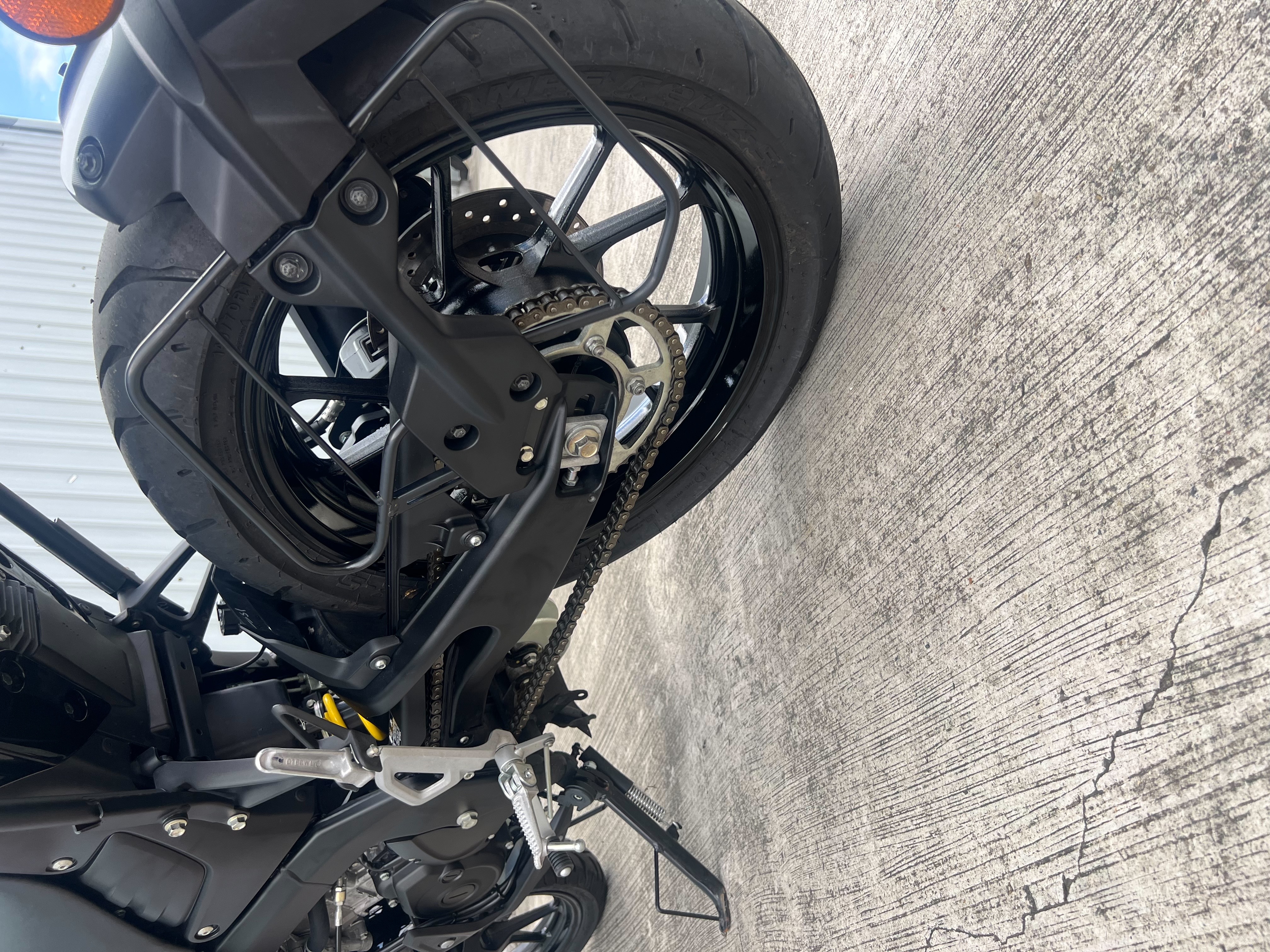 YAMAHA MT-15 - 中古/二手車出售中 2023年 MT-15 V2 黑色系 基本改 一手 無摔 無事故 阿宏大型重機買賣 | 阿宏大型重機買賣