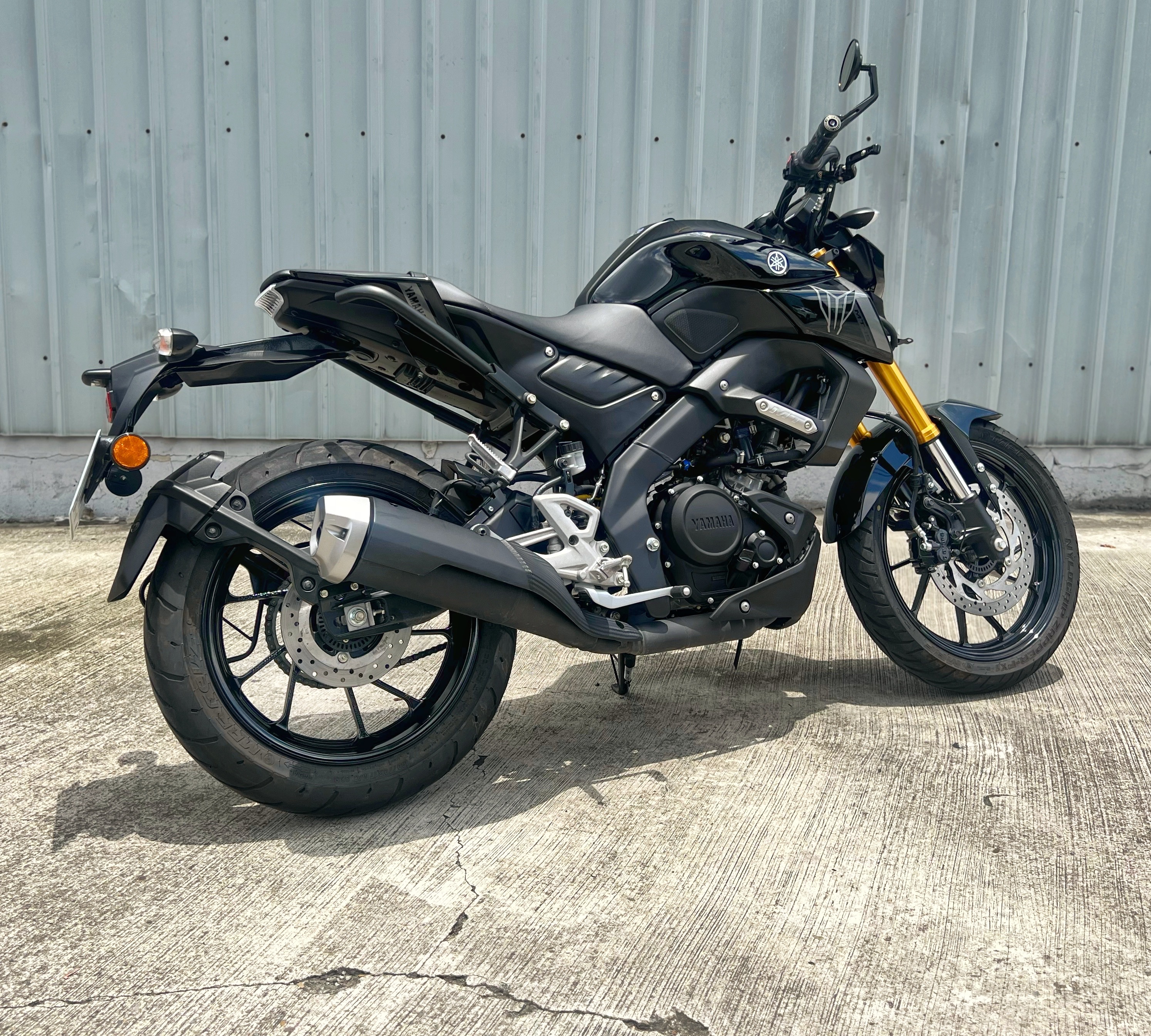 YAMAHA MT-15 - 中古/二手車出售中 2023年 MT-15 V2 黑色系 基本改 一手 無摔 無事故 阿宏大型重機買賣 | 阿宏大型重機買賣