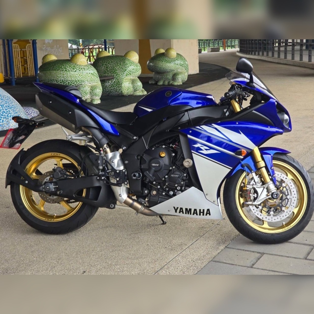 YAMAHA YZF-R1 - 中古/二手車出售中 YAMAHA YZF-R1 | 個人自售