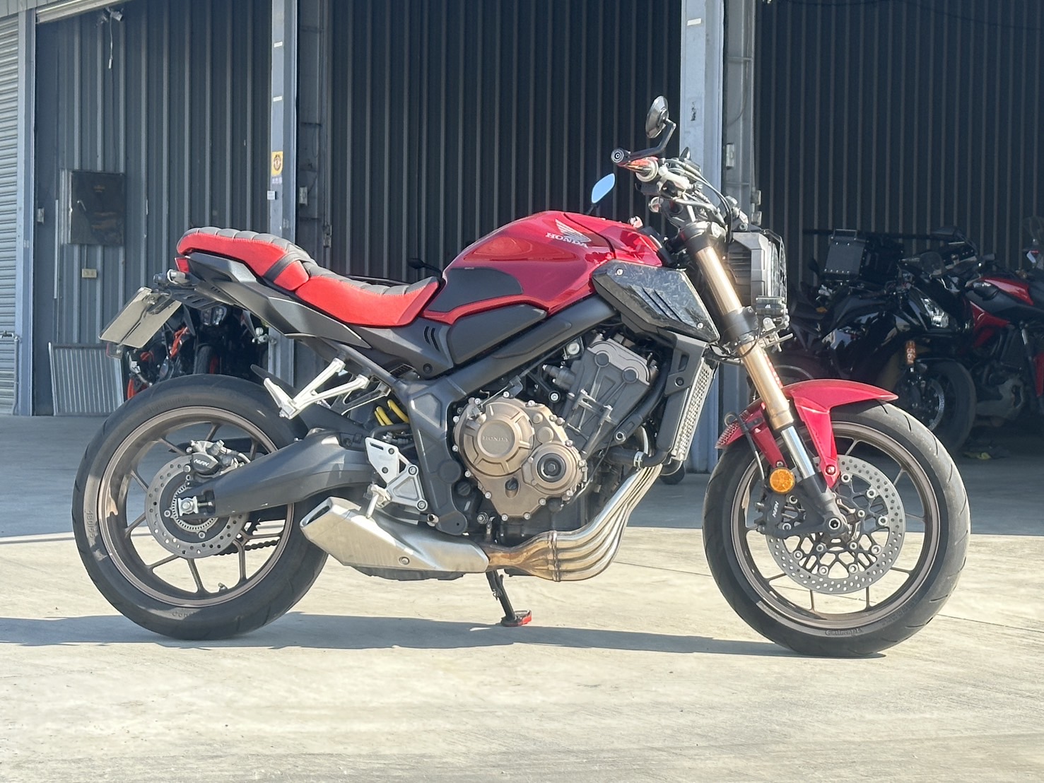 HONDA CB650R - 中古/二手車出售中 CB650R(全馬 霧燈） | YSP 建興車業