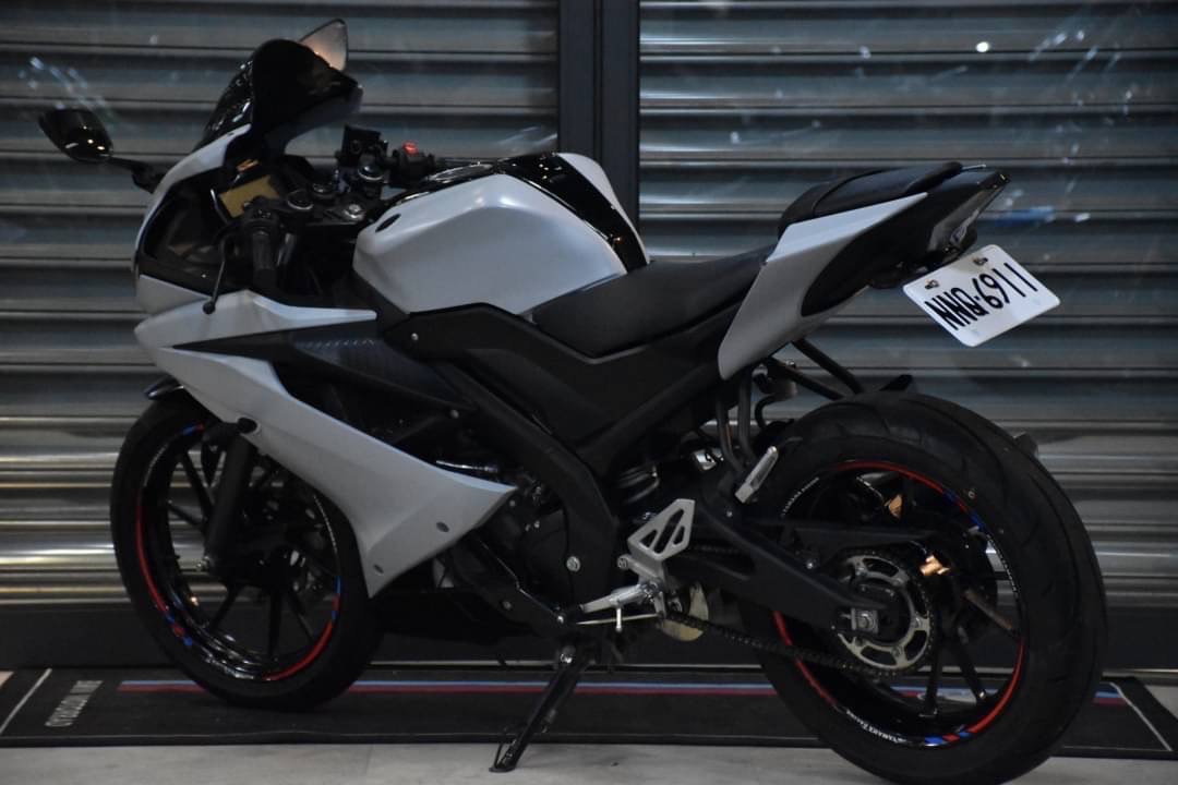 YAMAHA YZF-R15 - 中古/二手車出售中 白色系 原廠保固 小資族二手重機買賣 | 小資族二手重機買賣