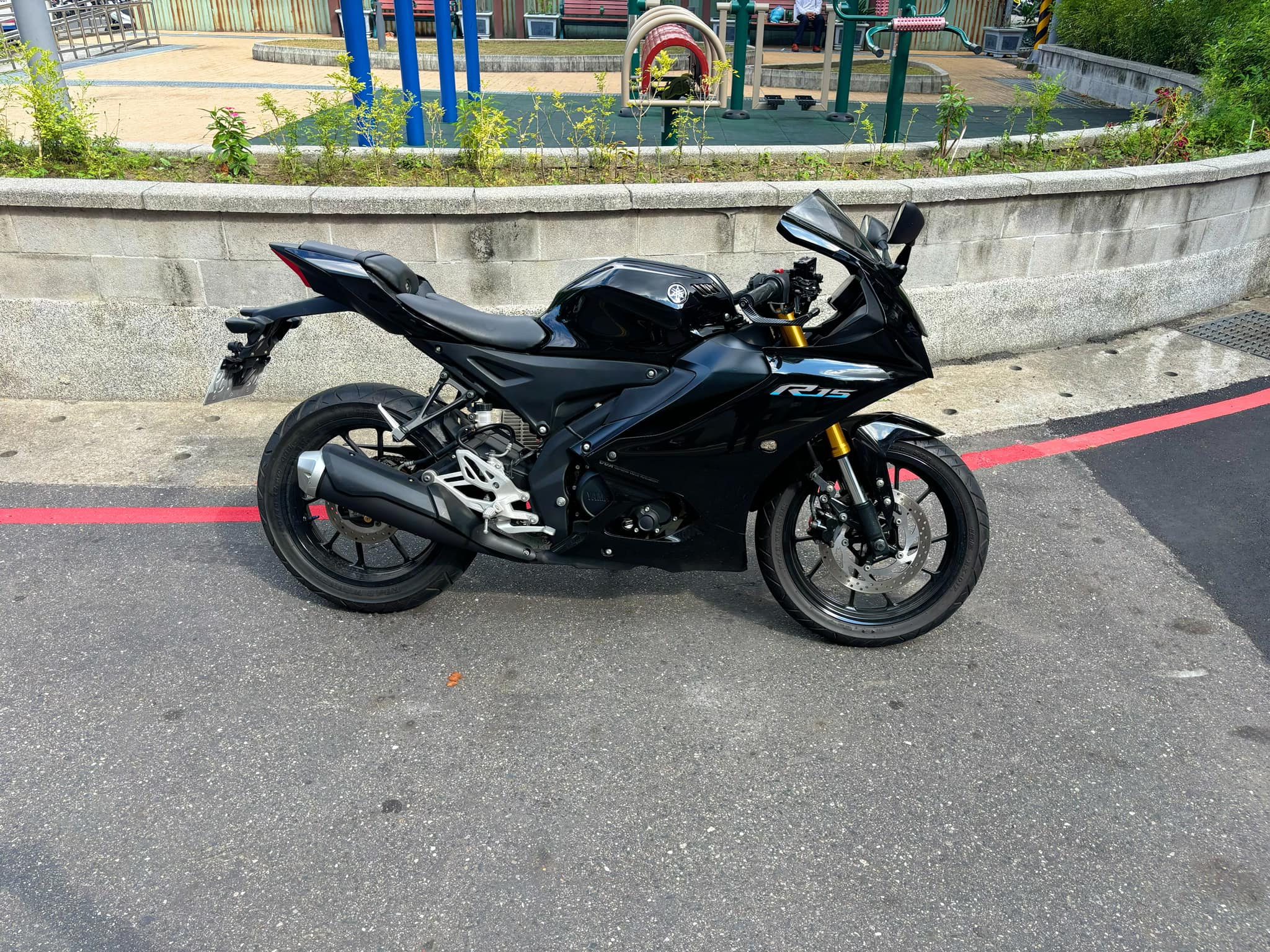 YAMAHA YZF-R15 - 中古/二手車出售中 YAMAHA R15V4  | 個人自售