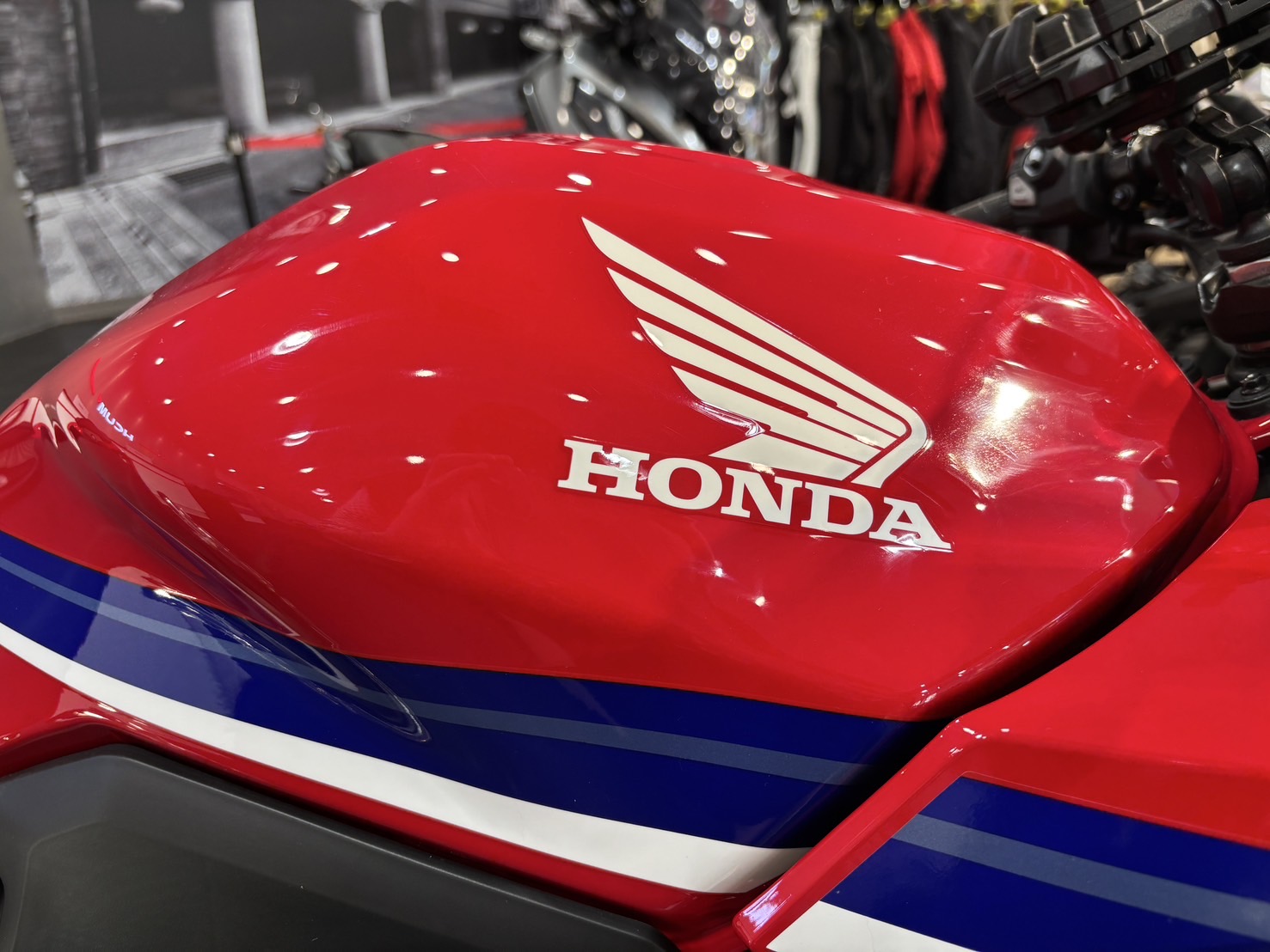 HONDA CBR500R - 中古/二手車出售中 CBR500R 出廠年份：2024 領牌年份：2024.02 行駛里程：357公里 車輛所在：新北市中和區 | 個人自售