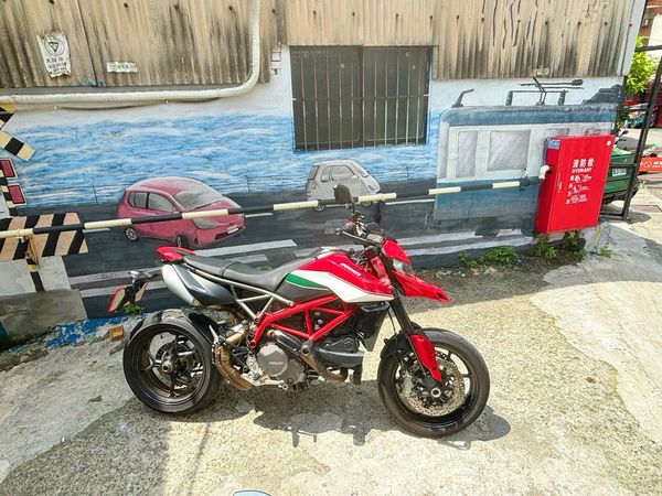 【個人自售】DUCATI HYPERMOTARD 950 - 「Webike-摩托車市」