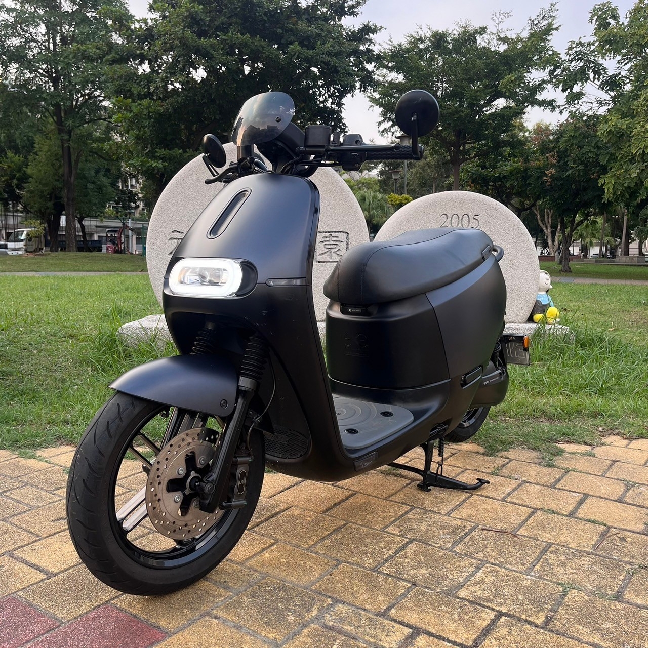 【貳輪嶼中古機車專賣-台南店】Gogoro Gogoro S2 - 「Webike-摩托車市」 2019 GOGORO S2 #2223