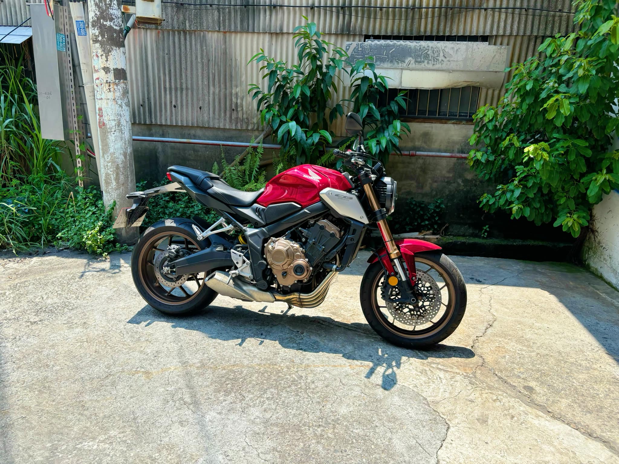 HONDA CB650R - 中古/二手車出售中 HONDA CB650R 台本車 | 個人自售