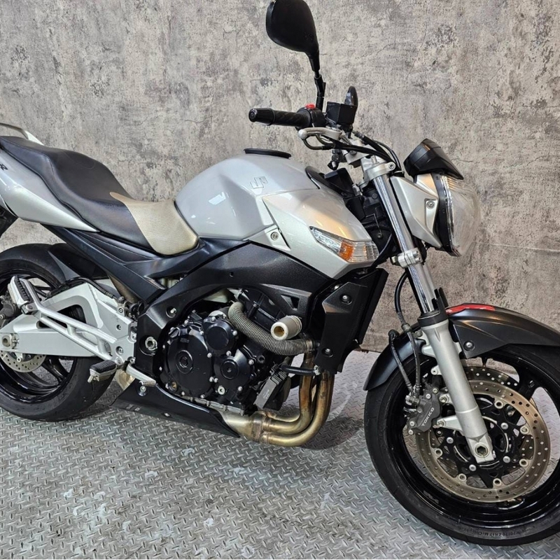 SUZUKI GSR600 - 中古/二手車出售中 【2006 SUZUKI GSR-600】 | 翊帆國際重車