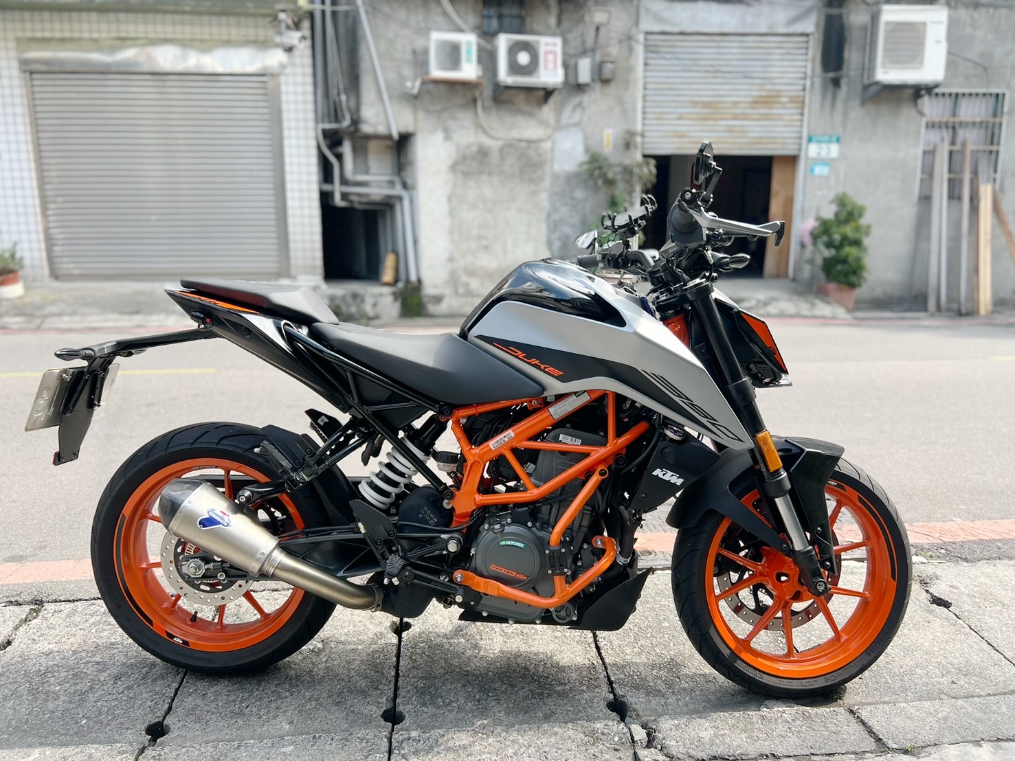 【大蔡】KTM 390DUKE - 「Webike-摩托車市」 KTM DUKE 390 安東