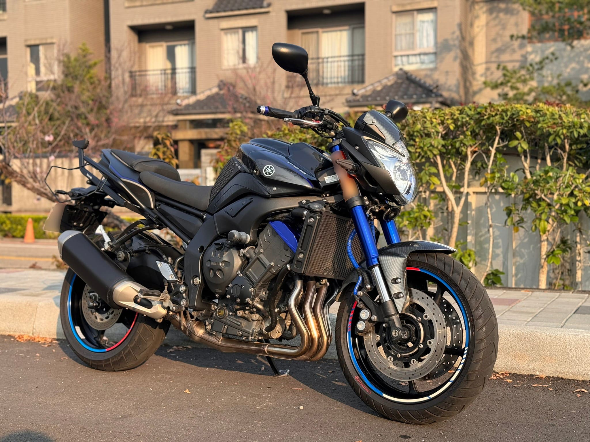 YAMAHA FZ8 (FZ8N) - 中古/二手車出售中 2014年 YAMAHA FZ8 Racing Blue 特仕版/0元交車/分期貸款/車換車/線上賞車/到府交車 | 翊帆國際重車