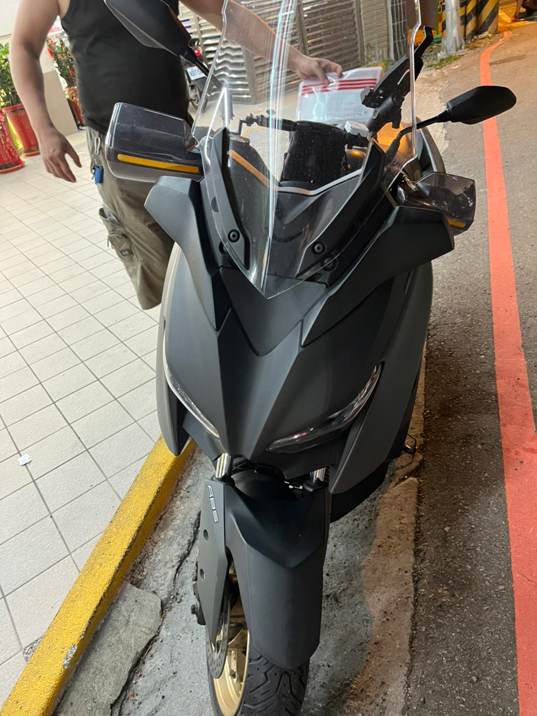 YAMAHA XMAX YAMAHA XMAX - 中古/二手車出售中 少騎 停室內 車美 | 個人自售