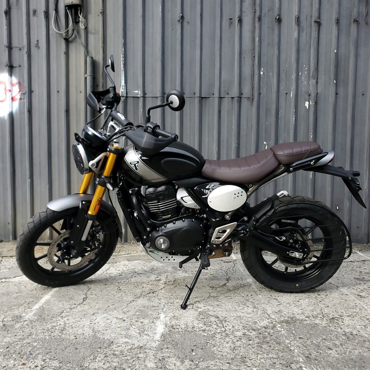 TRIUMPH 400X新車出售中 售 2024 新車 凱旋 Scrambler 400X 街車 X400 #凱旋400 雙出排氣管 | 飛翔國際