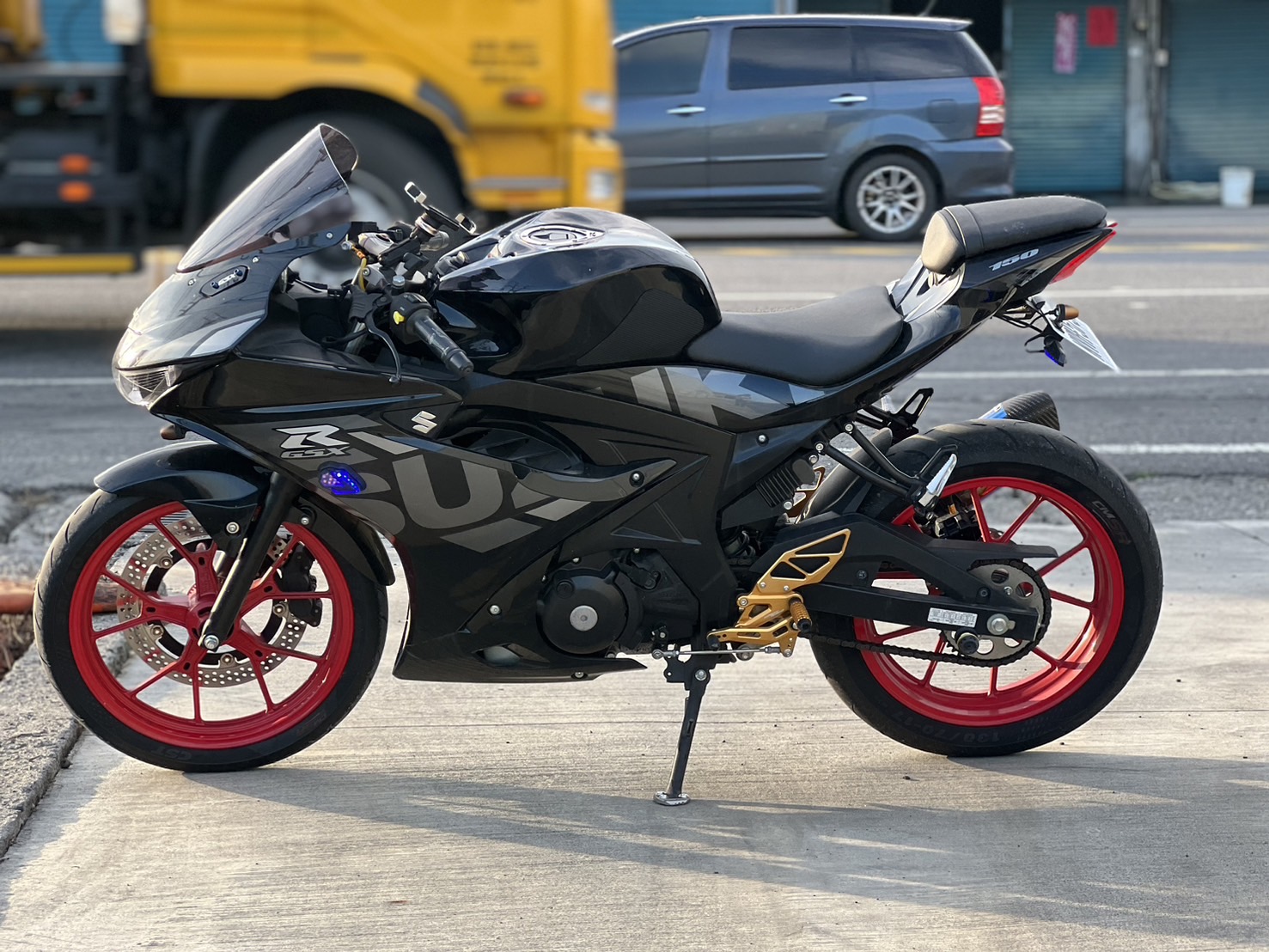 SUZUKI GSX-R150 - 中古/二手車出售中 GSX-R150近全新 精品改 | YSP 建興車業