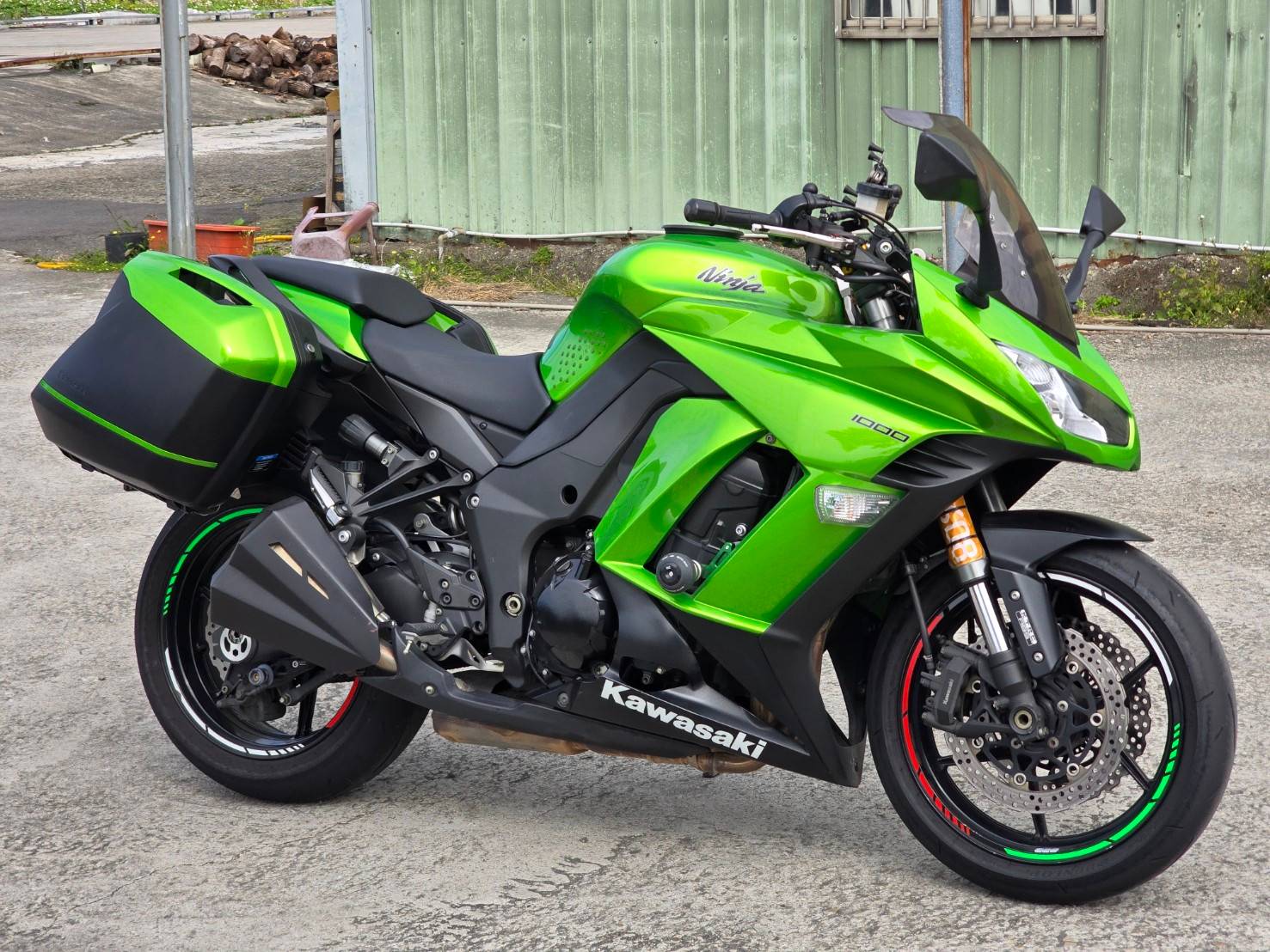 KAWASAKI NINJA1000 - 中古/二手車出售中 [出售] 2014年 KAWASAKI Z1000SX KTRC ABS 滑離 | 老爹重機