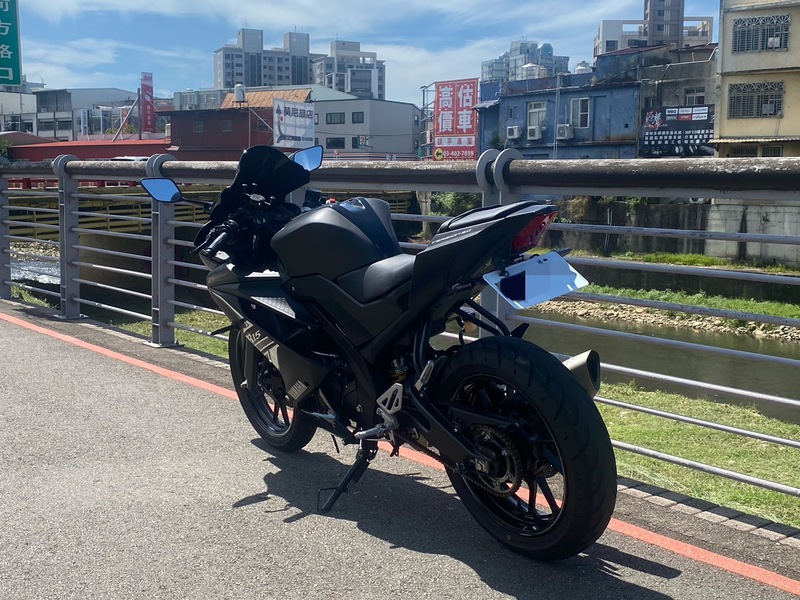 YAMAHA YZF-R15 - 中古/二手車出售中 2021Yamaha R15V3 正叉公司車 | Ike 孝森豪重機