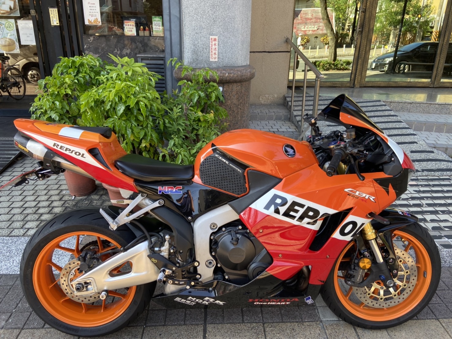 HONDA CBR600RR - 中古/二手車出售中 公認最親民好駕馭的跑車CBR600RR車況佳.全額銀貸 | 立帆國際重機代銷中心