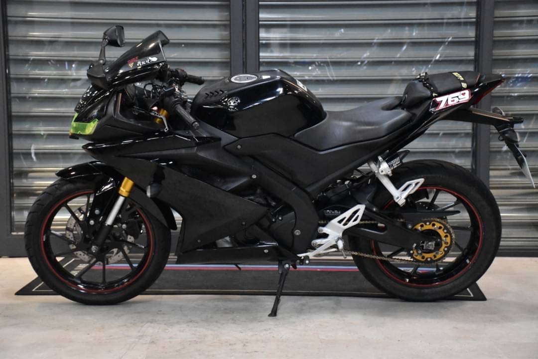 YAMAHA YZF-R15 - 中古/二手車出售中 YSS後避震 YSS前叉 行車記錄器 小資族二手重機買賣 | 小資族二手重機買賣