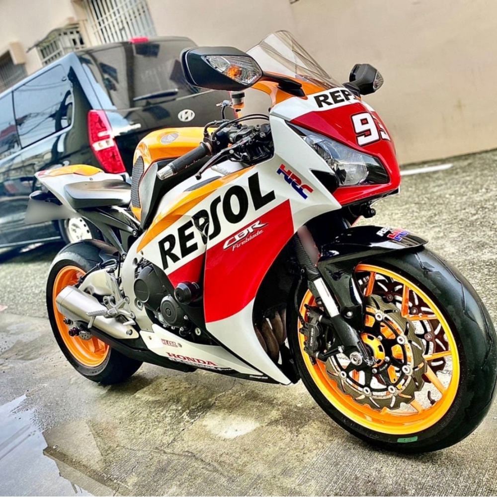 HONDA CBR1000 - 中古/二手車出售中 【2015 HONDA CBR1000RR】 | 翊帆國際重車