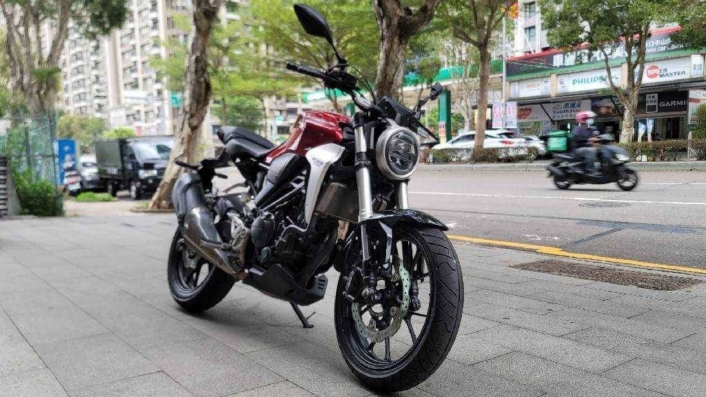 HONDA CB300R - 中古/二手車出售中 CB300R 前後輪全新 小資族二手重機買賣 | 小資族二手重機買賣