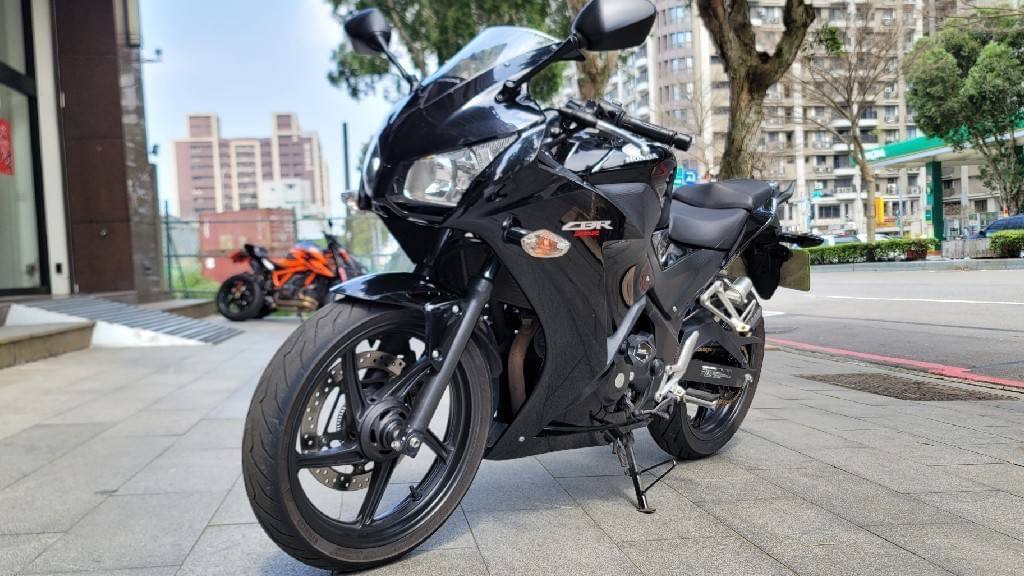 【個人自售】HONDA CBR300R - 「Webike-摩托車市」